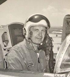 Photo of USAF Colonel Kermit Robert Dyke, Ret