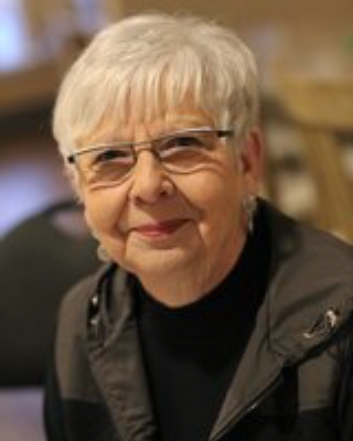 Photo of Gayle Bowles