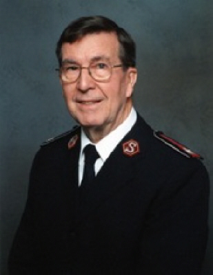 Photo of Commissioner Donald Kerr