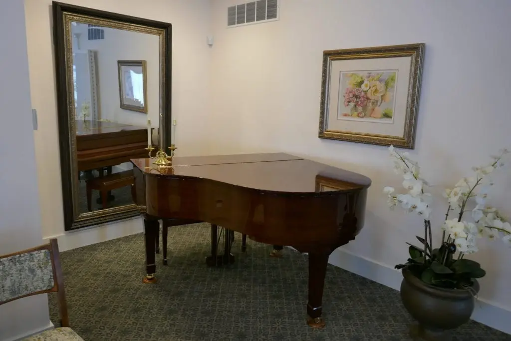 Sherman, IL Funeral Home Staab Funeral Homes