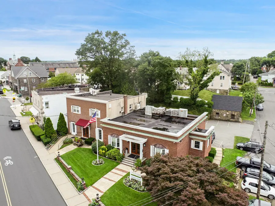 Facilities Fred D. Knapp Funeral Home