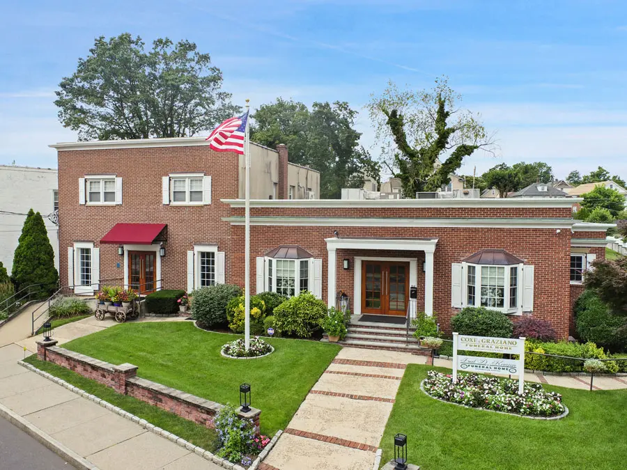 Facilities Fred D. Knapp Funeral Home