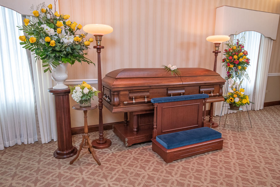 Plainfield Tour FriedrichJones & OvermanJones Funeral...