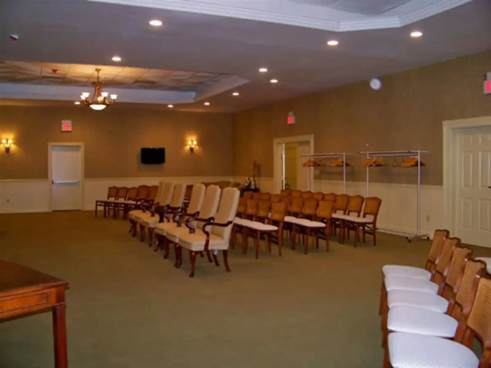 Tour our facilities yorktown funeral home