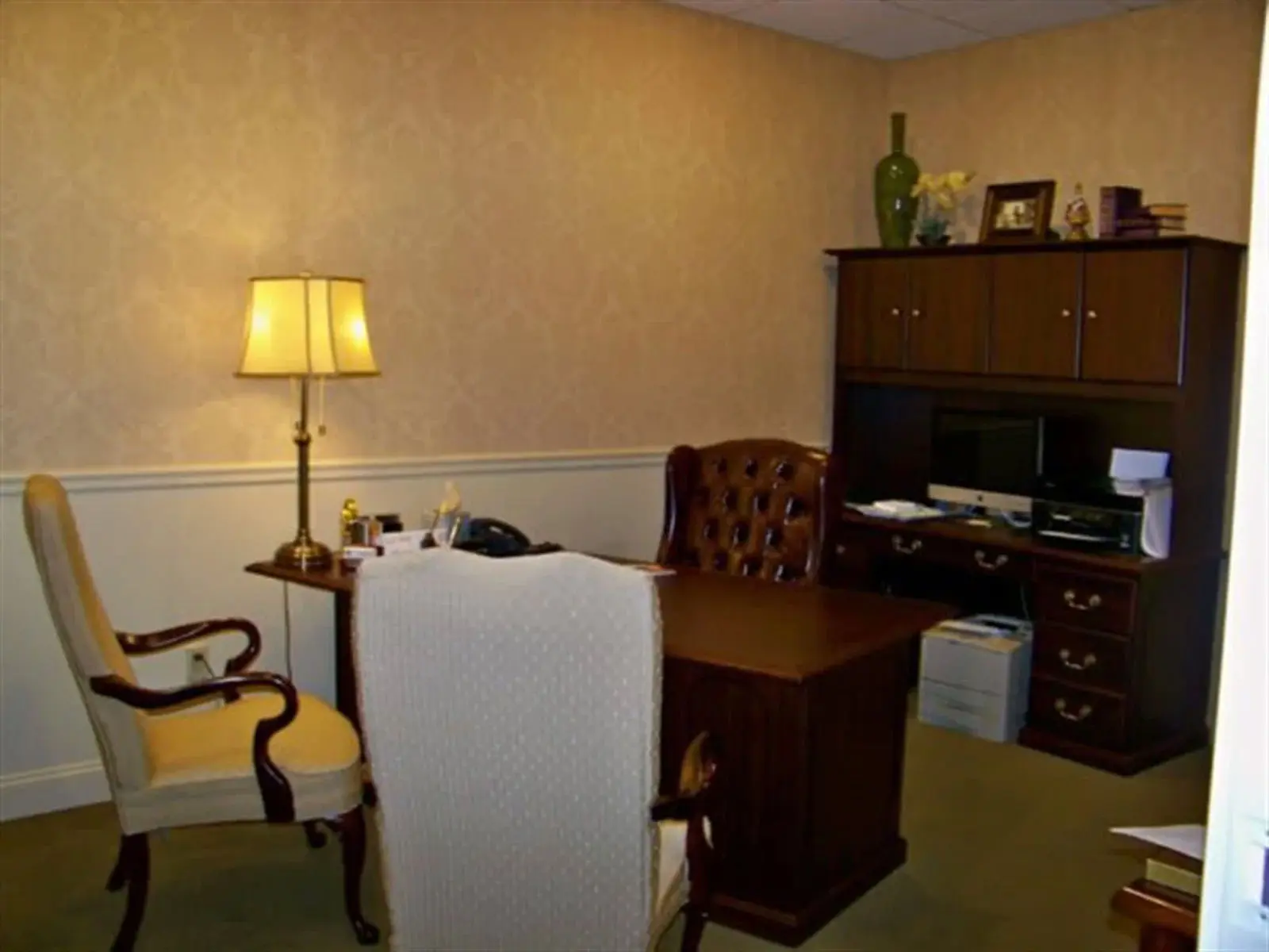 Tour our facilities yorktown funeral home