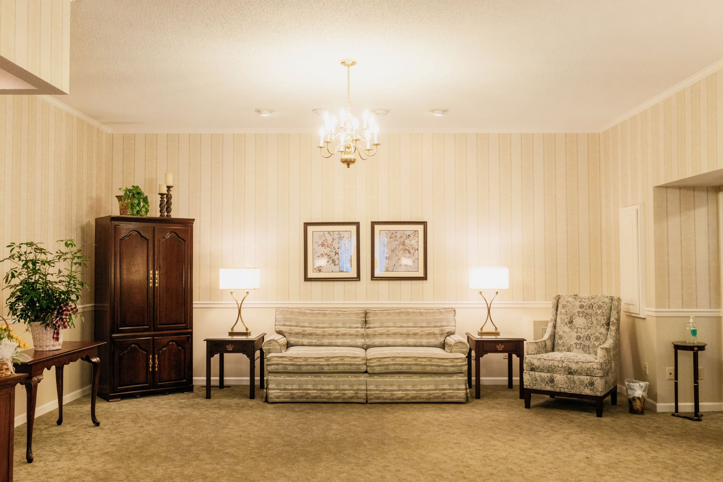 Beyond Tradition: Innovative Funeral Options To Honor Your Loved One's Life At Still Oaks Funeral Home