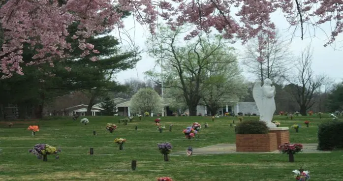 Cemetery - Forest Lawn Funeral Home