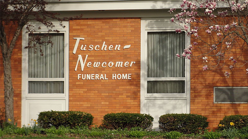 Tuschen-Newcomer Location