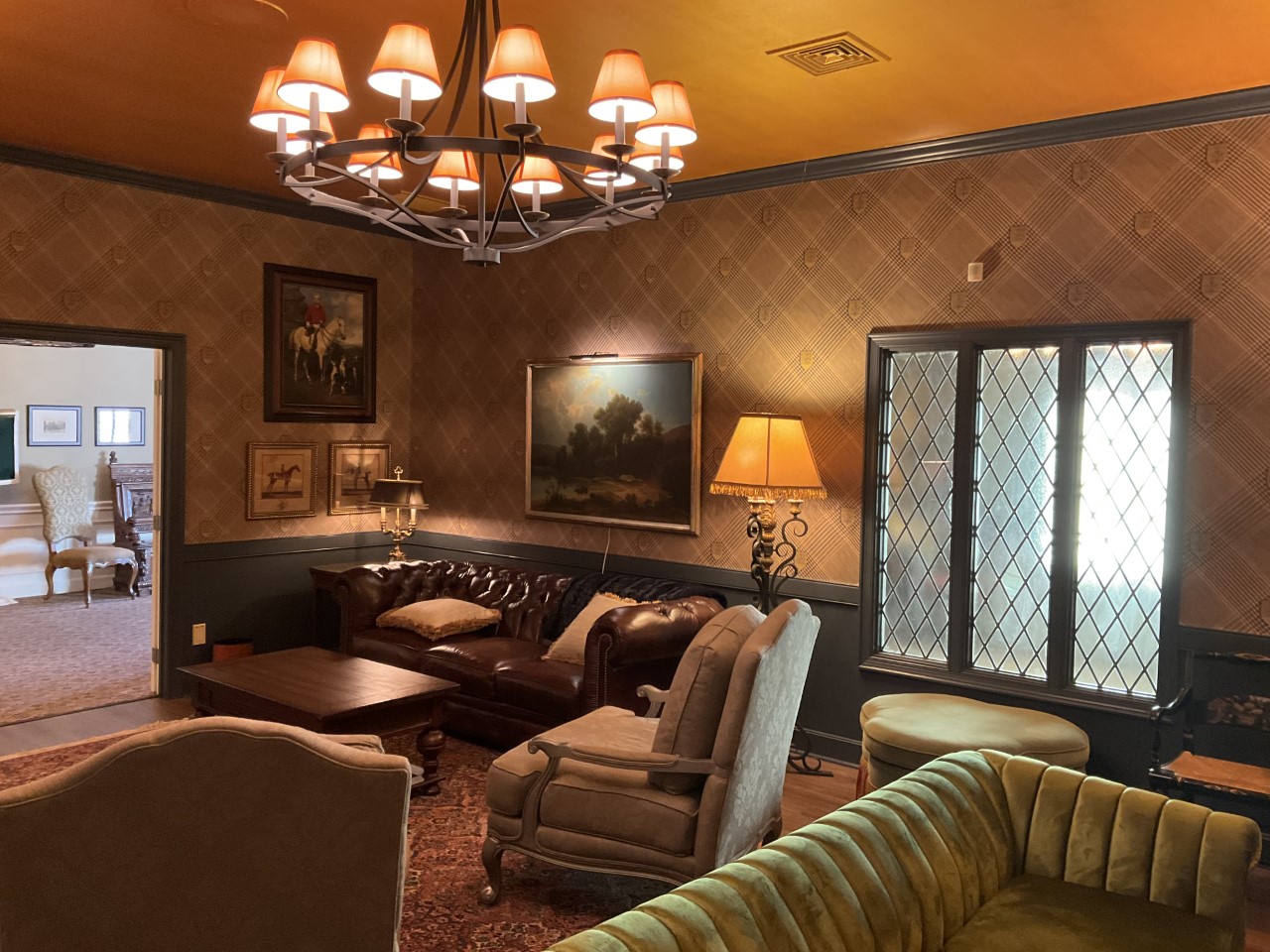Maurice L. Knee , Ltd. Funeral Home | Plum, PA