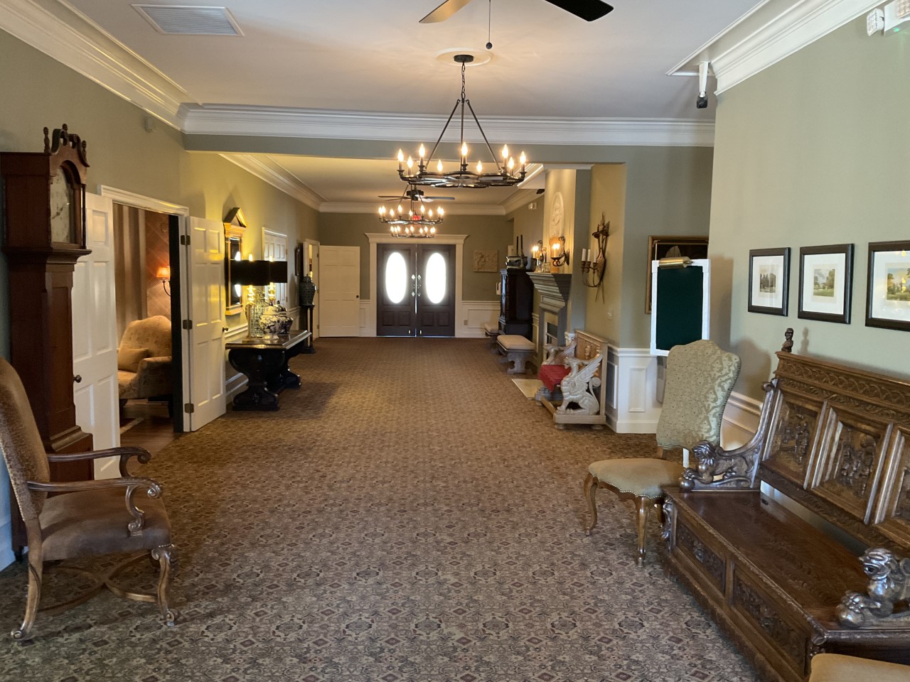 Maurice L. Knee , Ltd. Funeral Home | Plum, PA