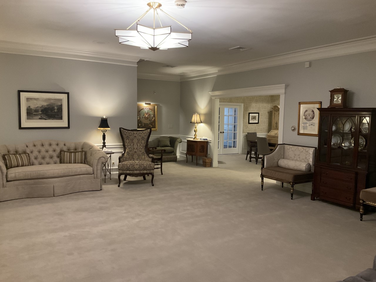Maurice L. Knee , Ltd. Funeral Home | Plum, PA
