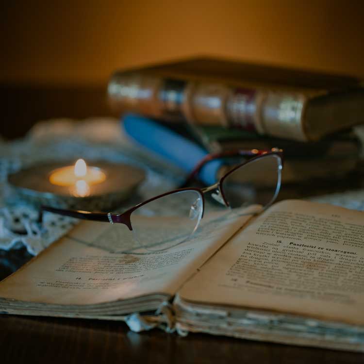 KaiserWiegers Funeral Home Higginsville, MO Funeral Ho...