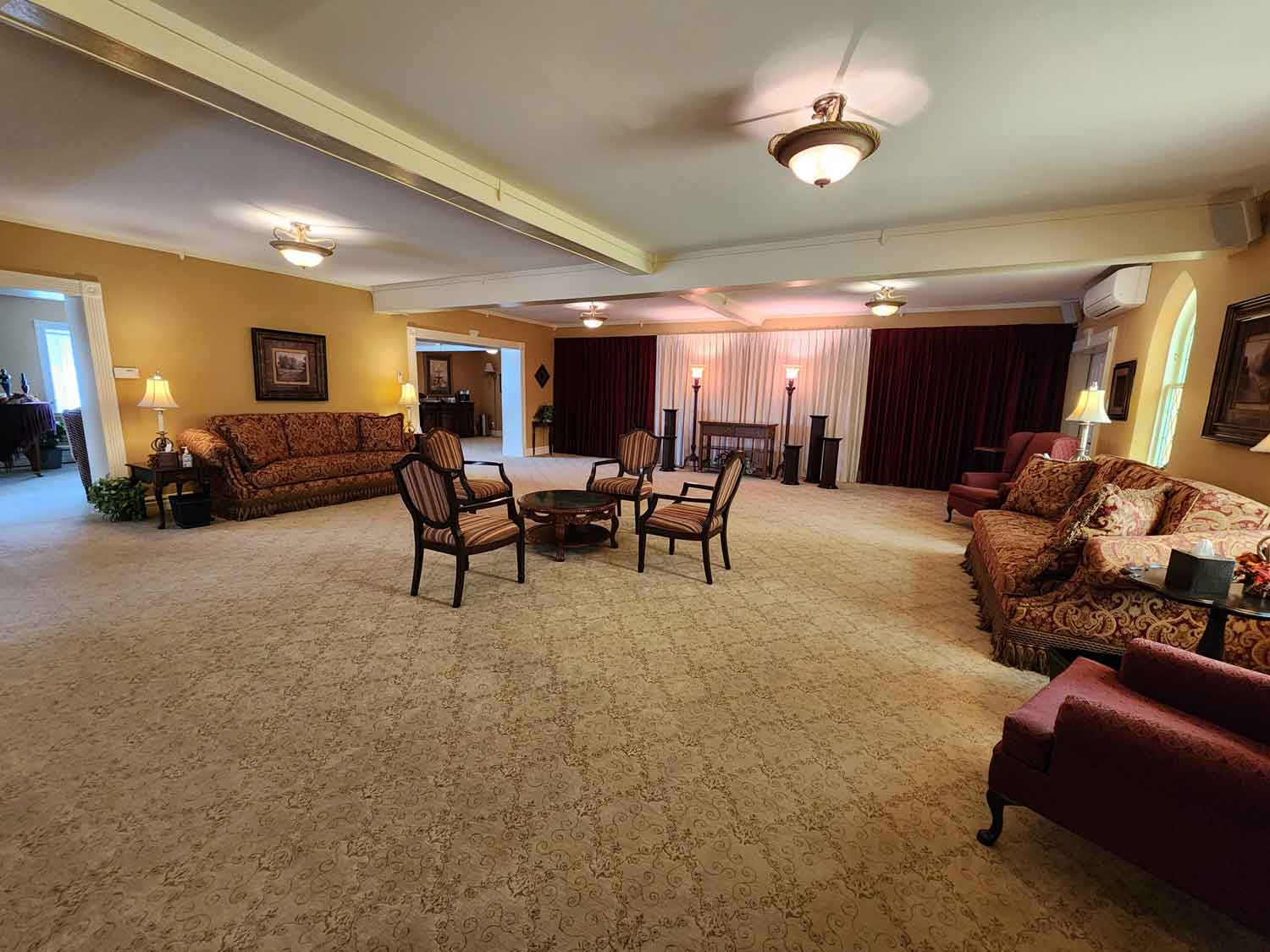 EvertLuko Funeral Home Hartland, WI