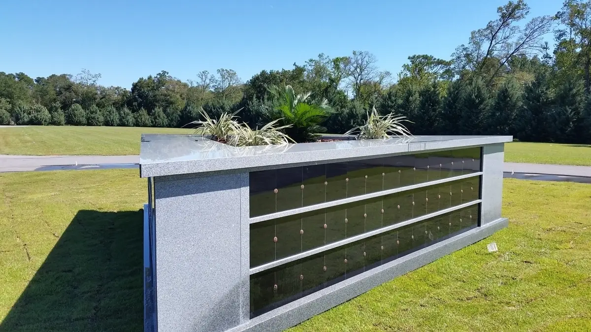 Pensacola Memorial Gardens and Funeral Home FL