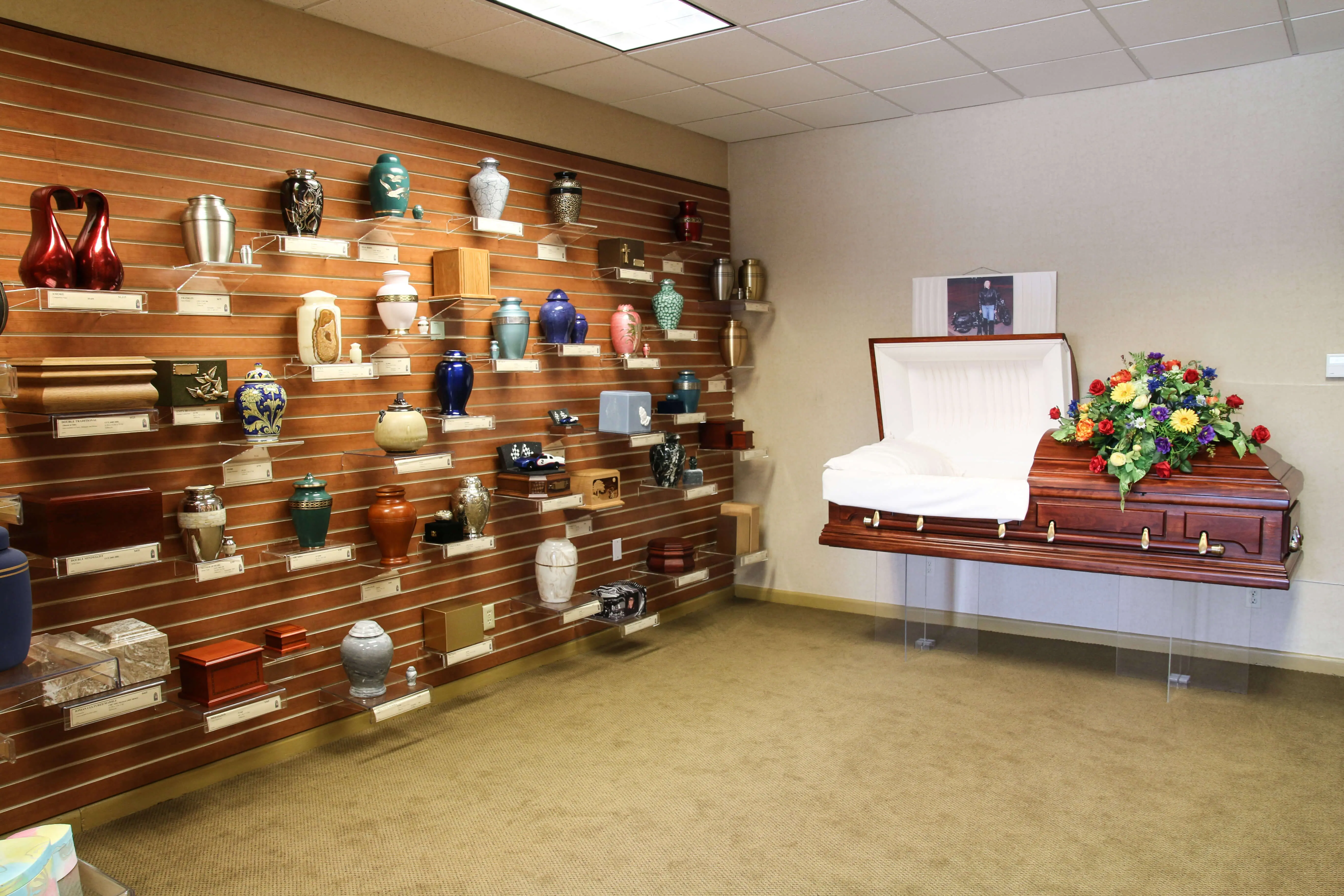 Milwaukee, WI | Church & Chapel Funeral Services and Prep...
