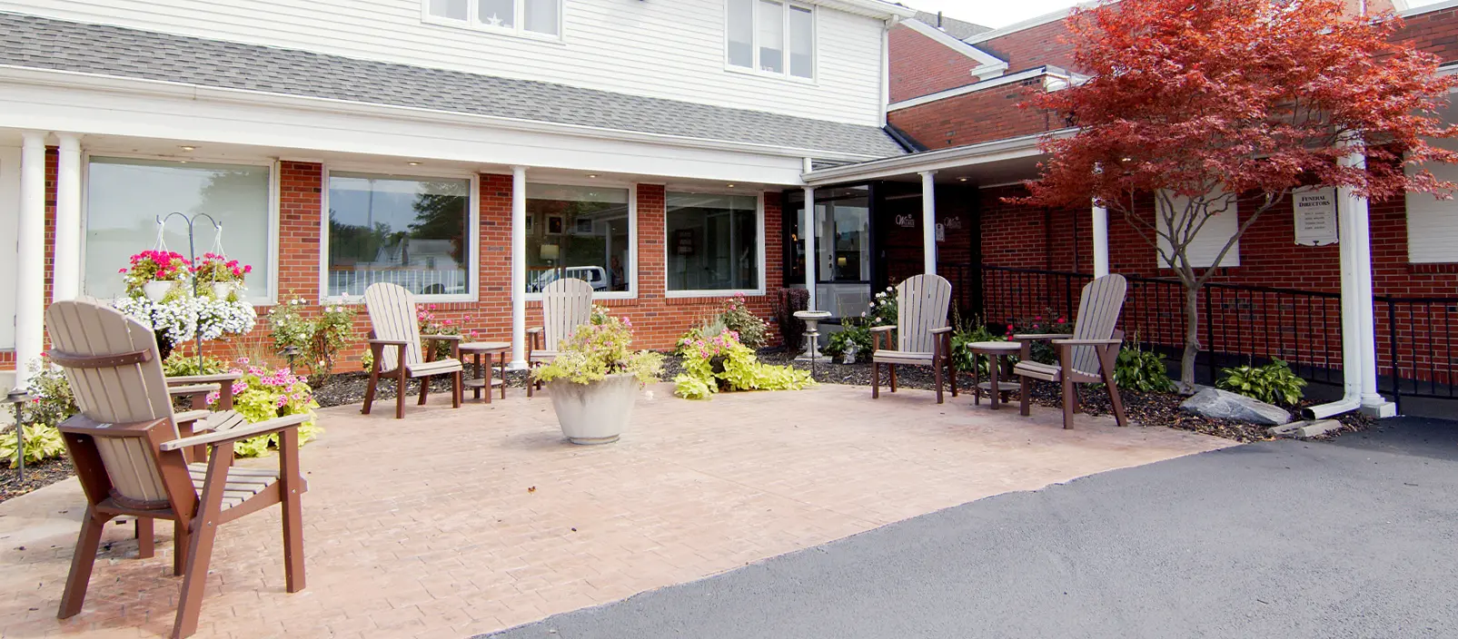 Maumee, OH Funeral Home Walker Funeral Homes 43537