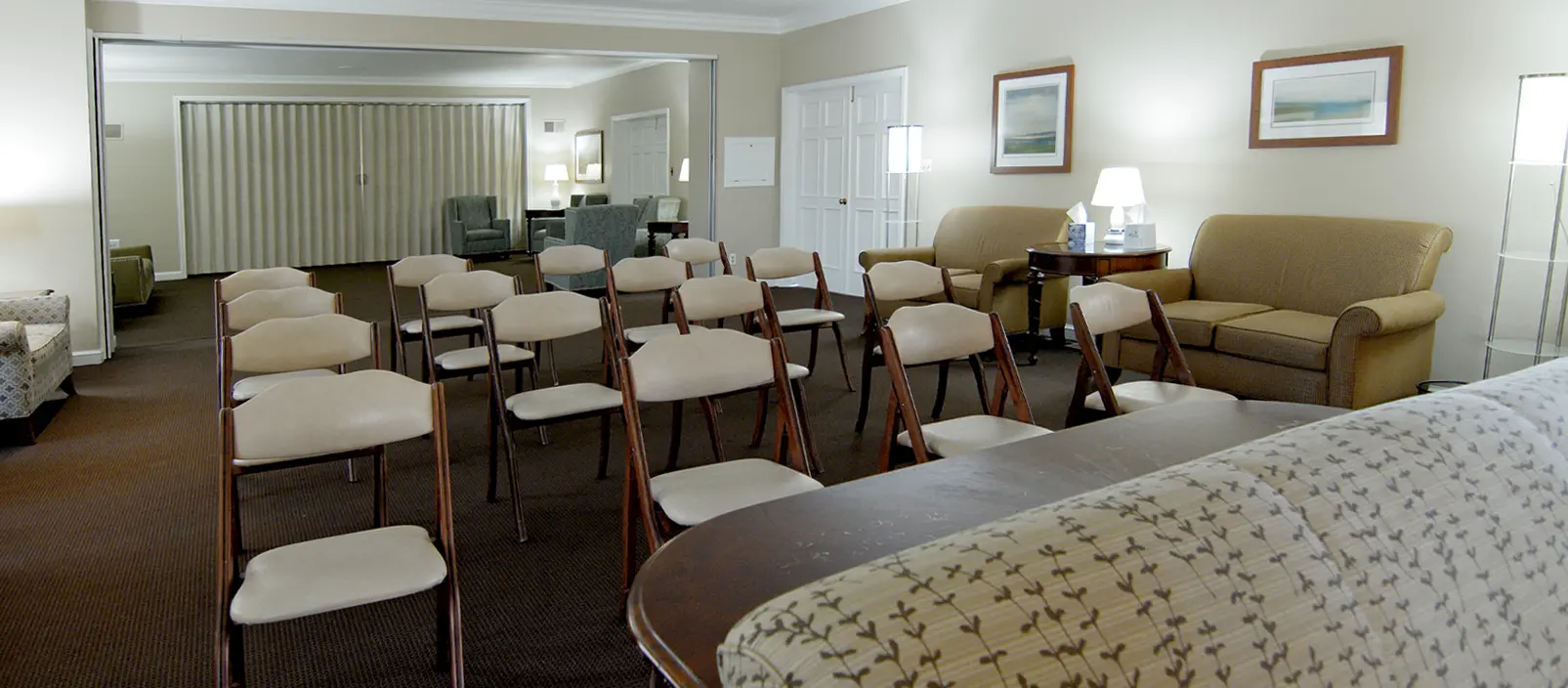 Maumee, OH Funeral Home Walker Funeral Homes 43537