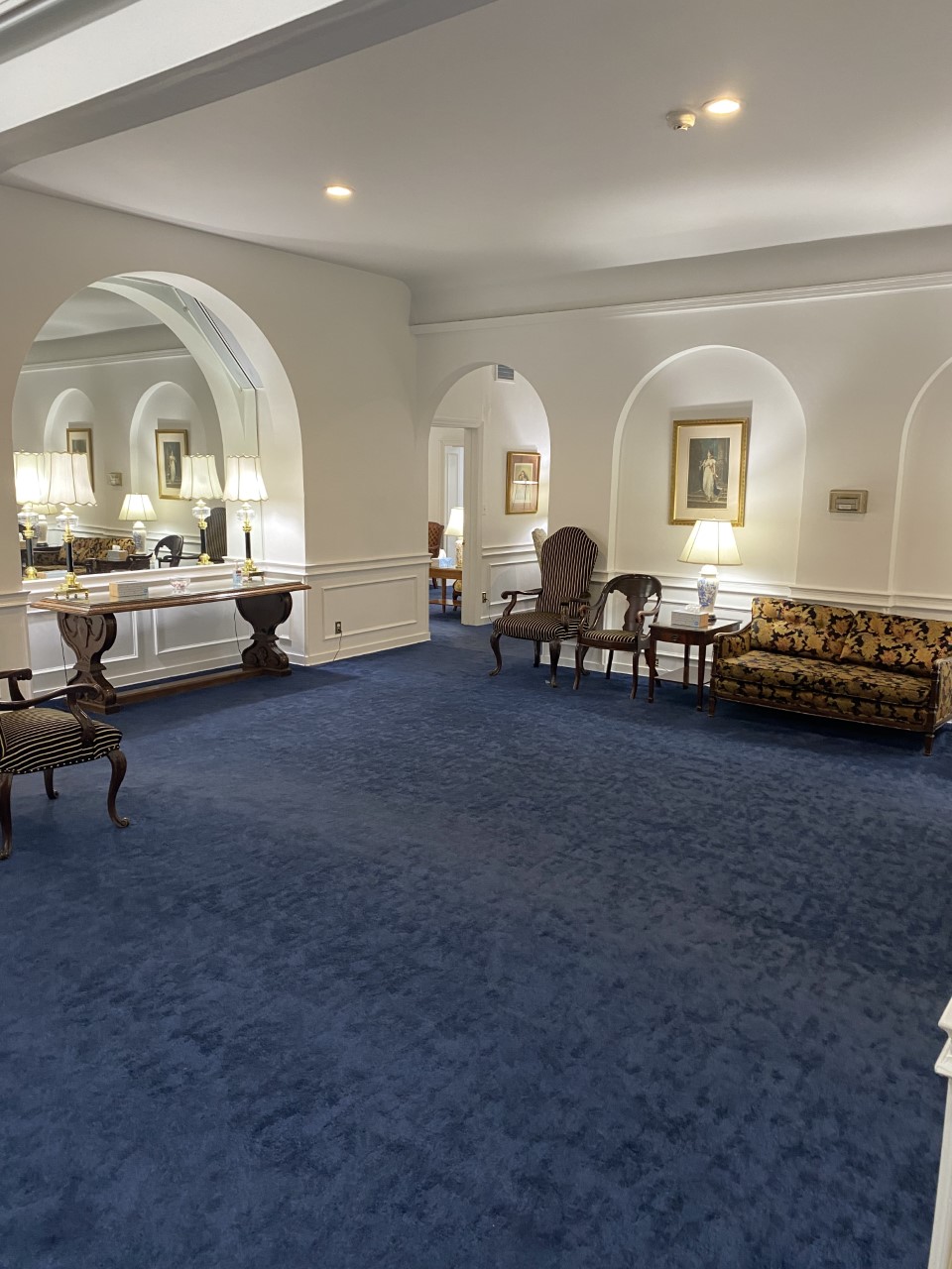 Thomas L. Nied Funeral Home Inc. Swissvale, PA(00)