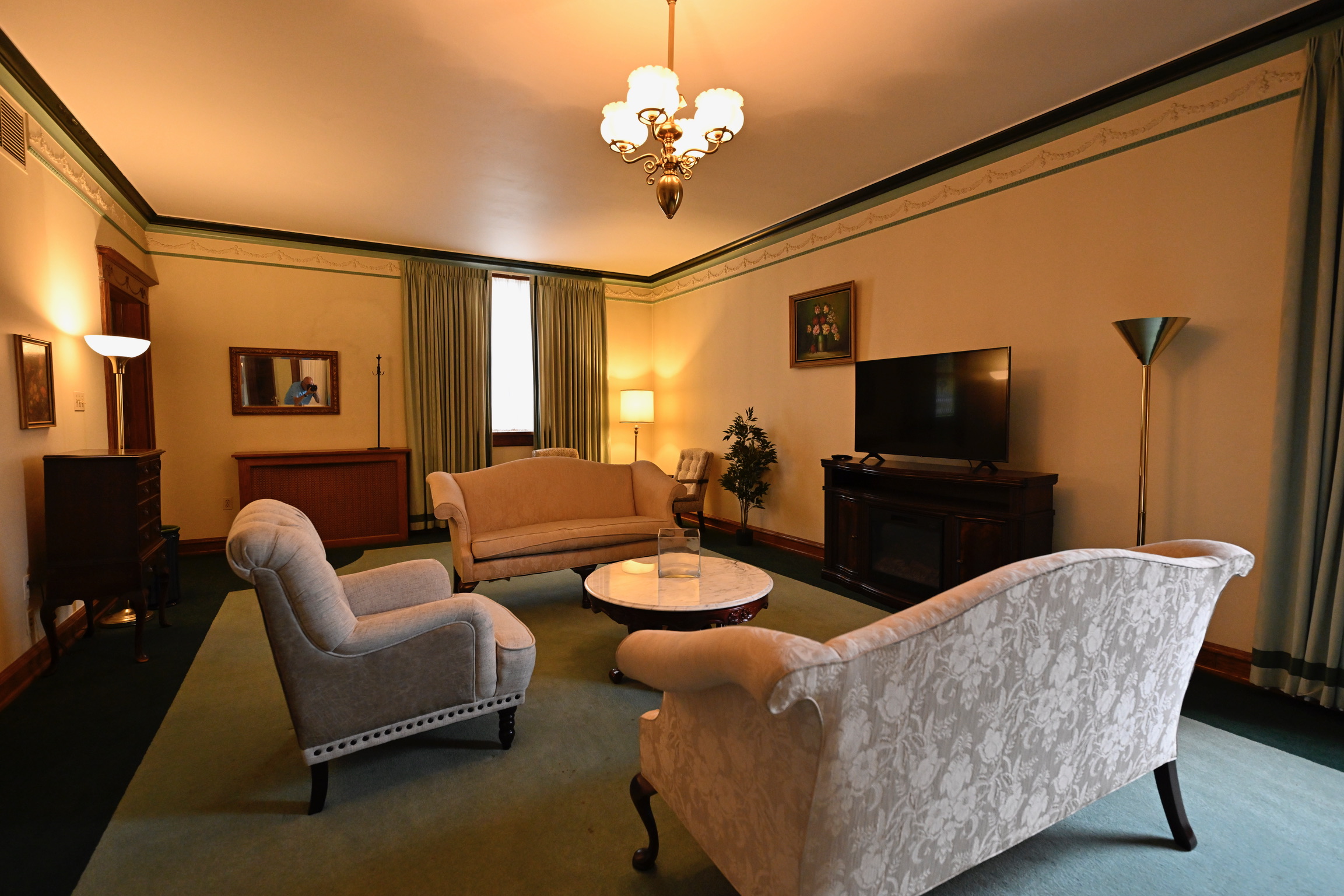 Our Facilities Gates Funeral Home & Crematory LLC