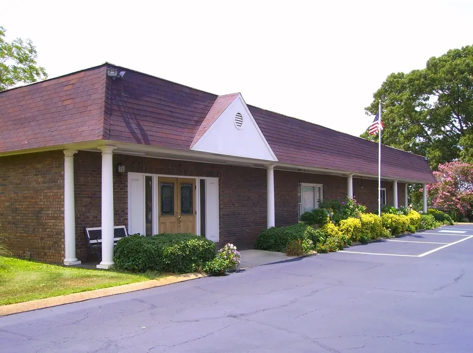Skeen Funeral Home | Troy, AL Funeral Home & Cremation