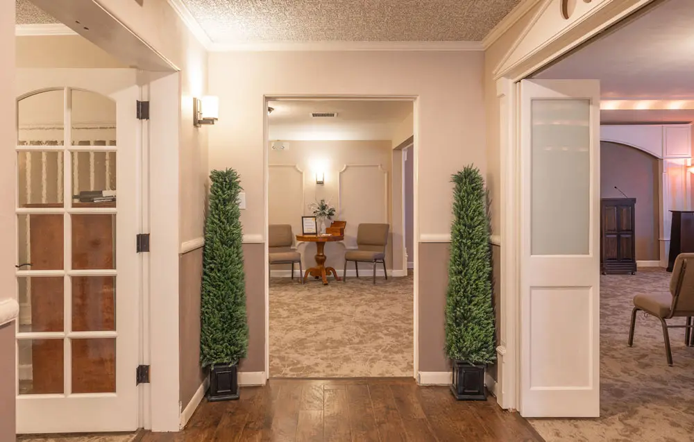 Eaton Funeral Home & Cremation Center | Sullivan, MO Fune...