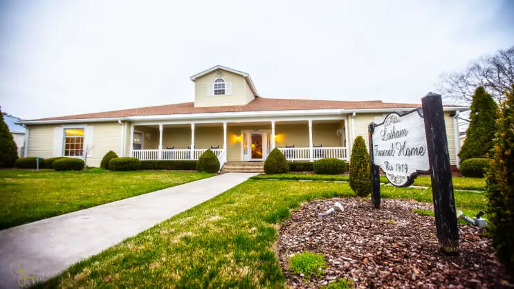 Latham Funeral Home & Cremations - Elkton, KY