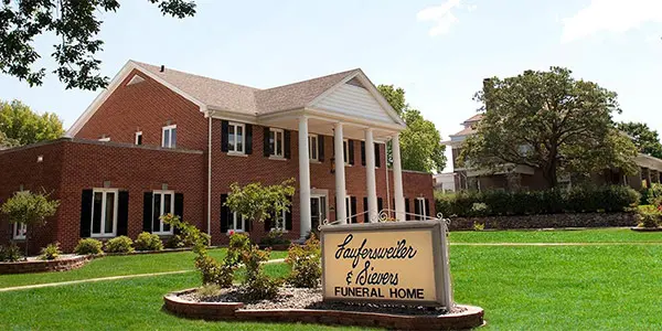 Laufersweiler Funeral Home | Rockwell City, Gowrie, IA