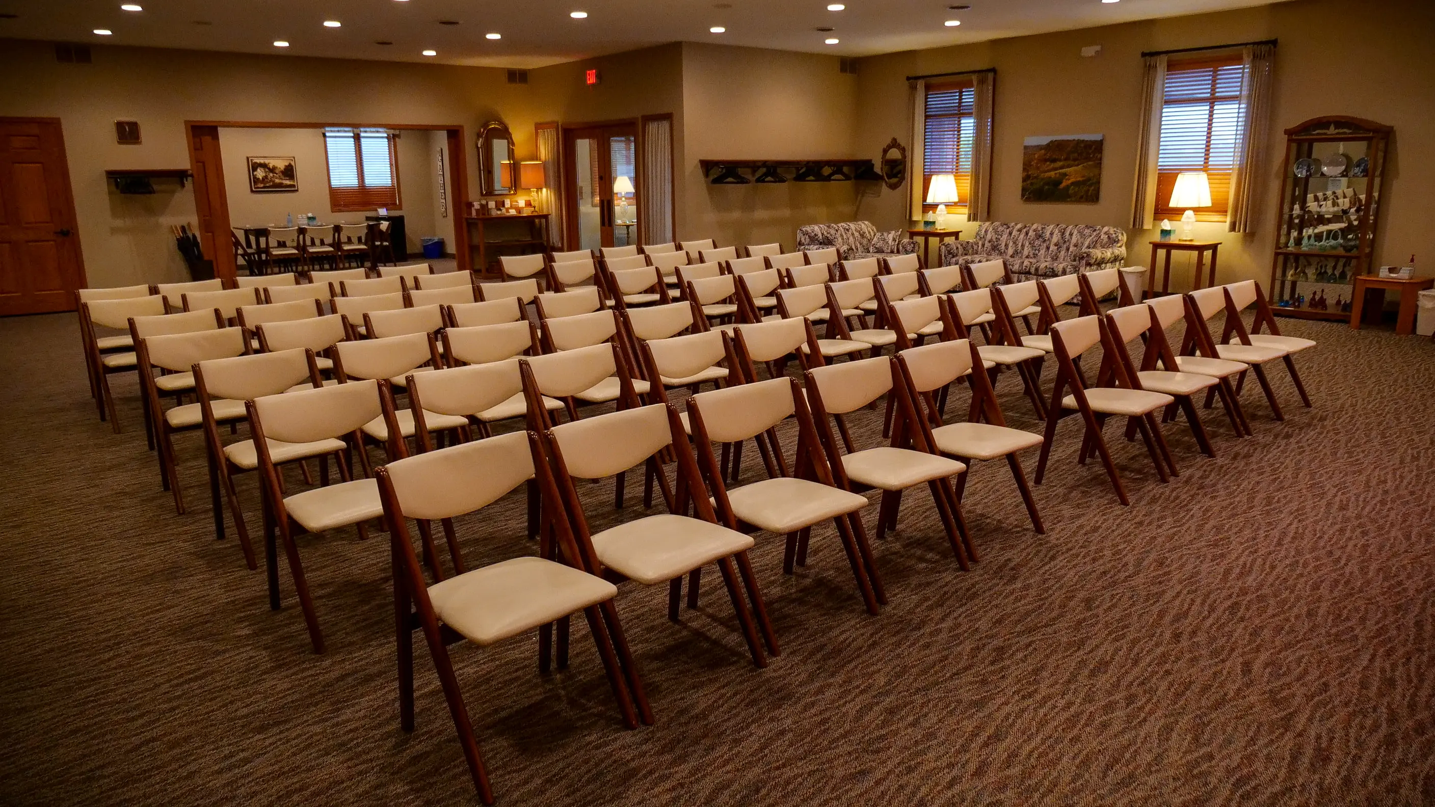 Vosseteig Larson Funeral Home - 875vlz2