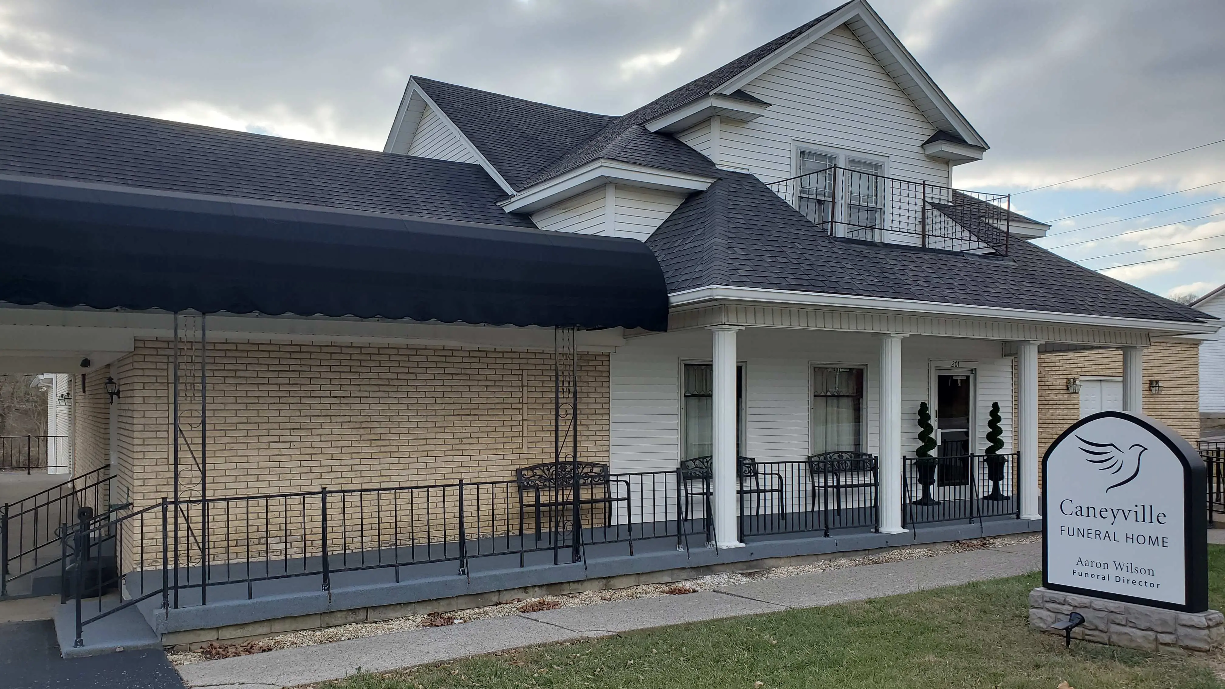 Caneyville Funeral Home