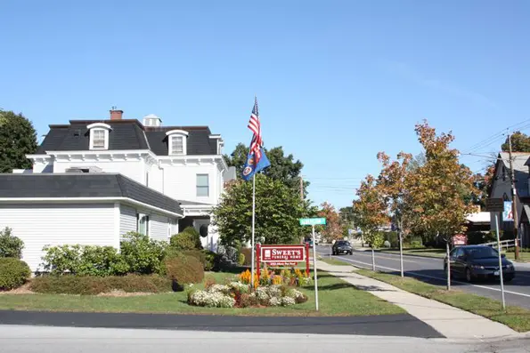 Hyde Park, NY Facilities | Sweet's Funeral Home