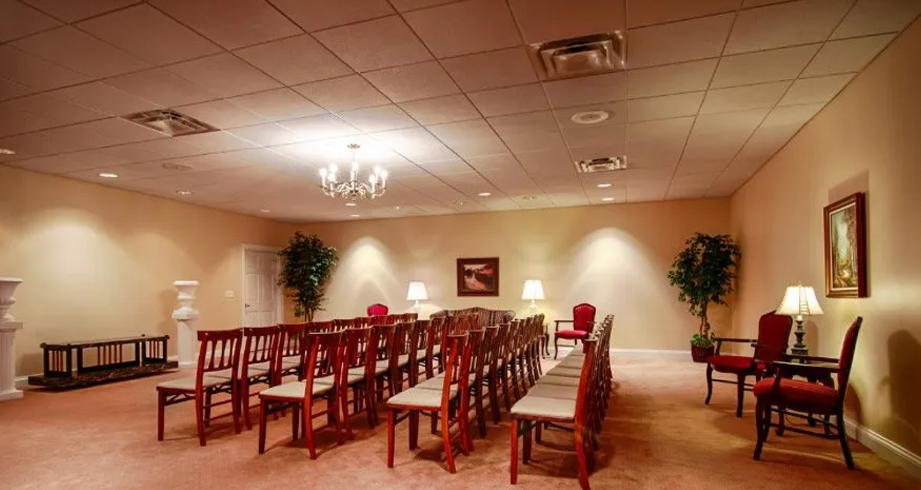 About Us | Colonial Funeral Home